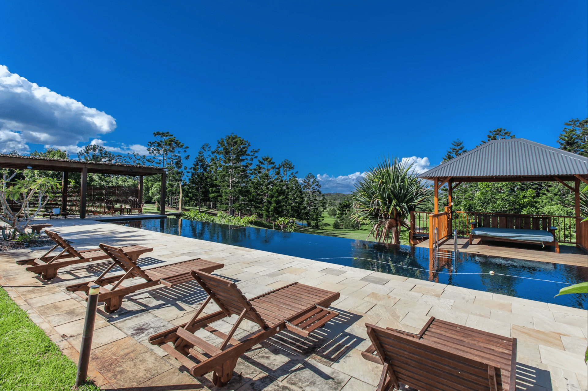 The Top Byron Bay Accommodation | Byron Bay Luxury Homes