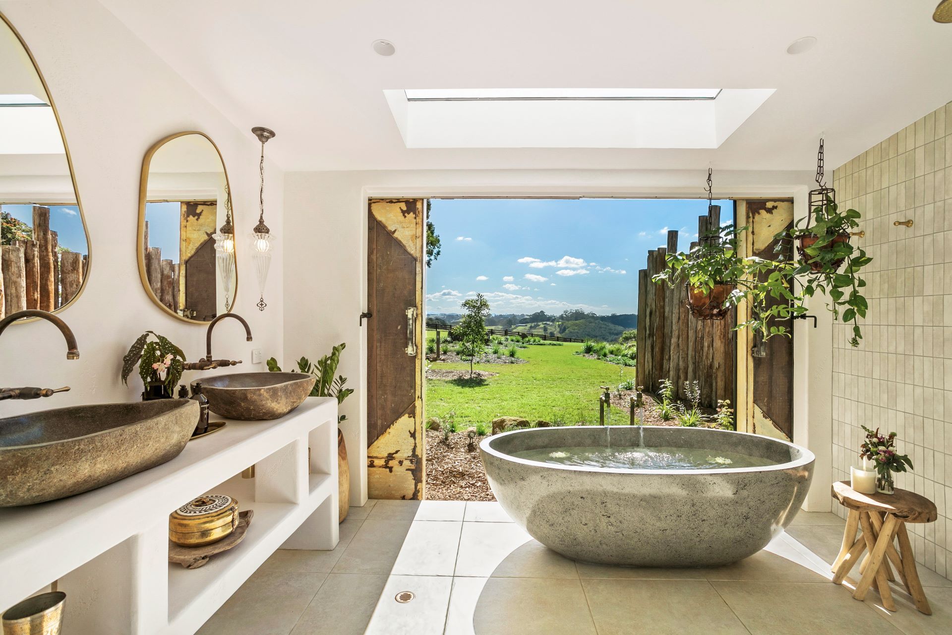 The Top Byron Bay Accommodation | Byron Bay Luxury Homes