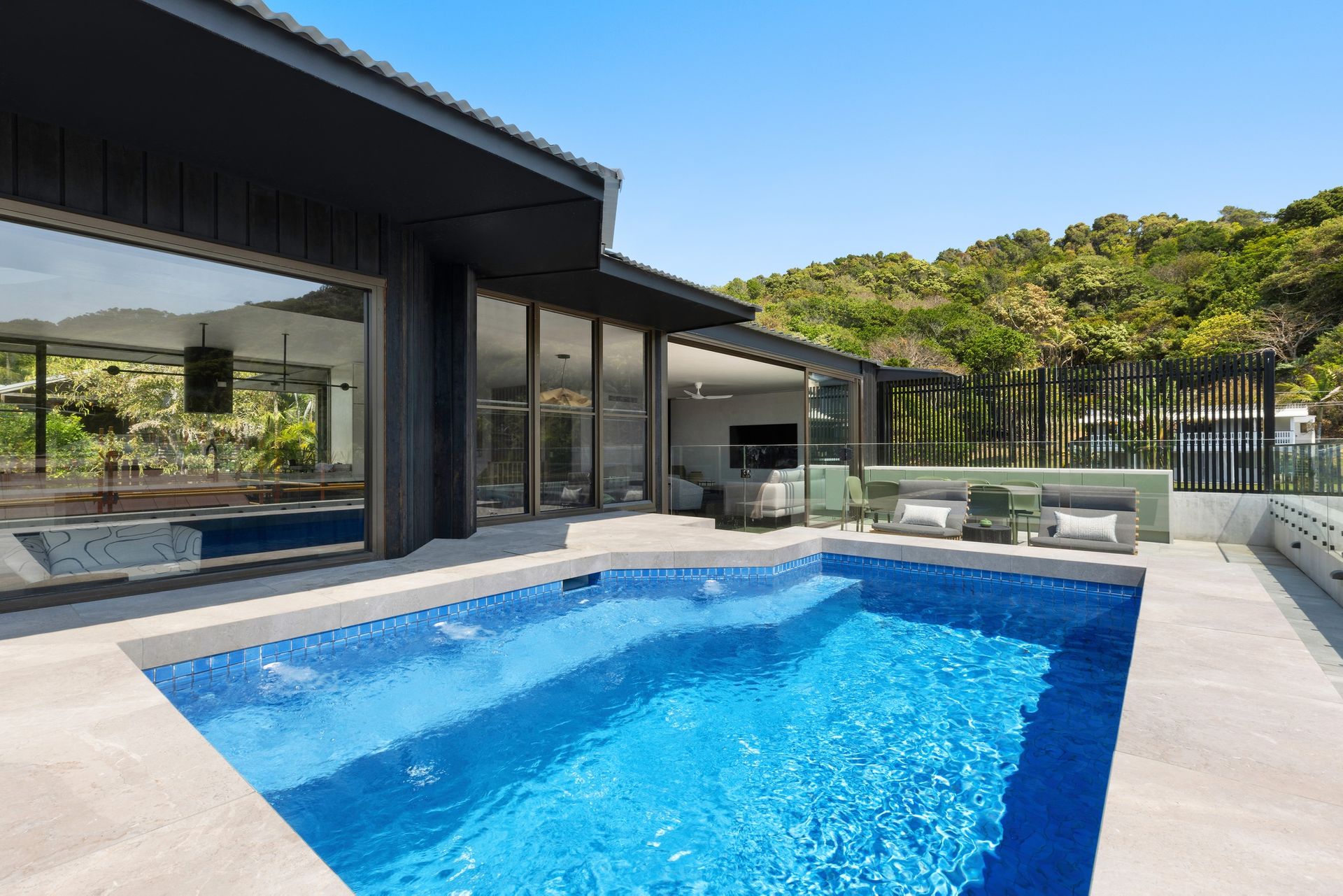 Starfall Luxury Home Accommodation | Byron Bay Luxury Homes