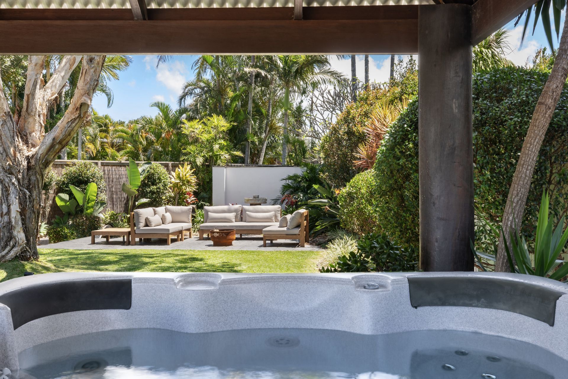 The top Byron Bay Accommodation offering luxury retreats across Byron and the Hinterland.