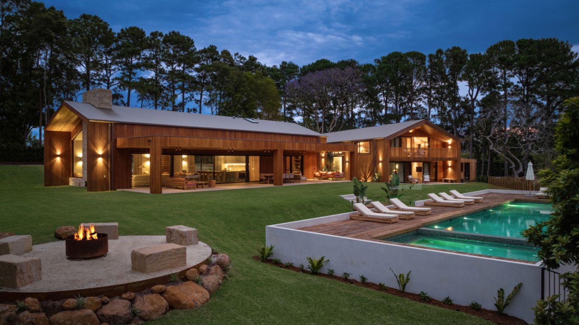 The top Byron Bay Accommodation offering luxury retreats across Byron and the Hinterland.
